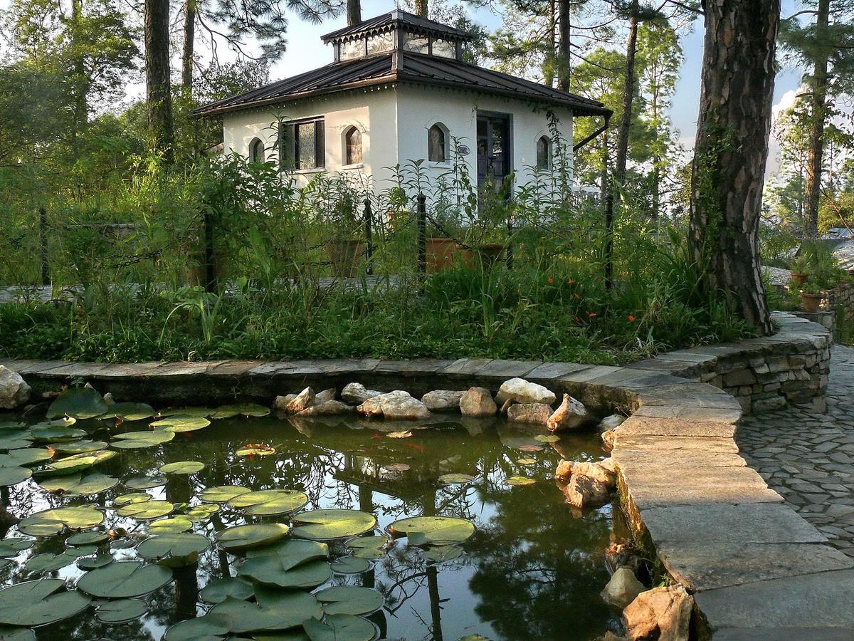 Ayurvaid Kalmatia Hotel Almora Buitenkant foto