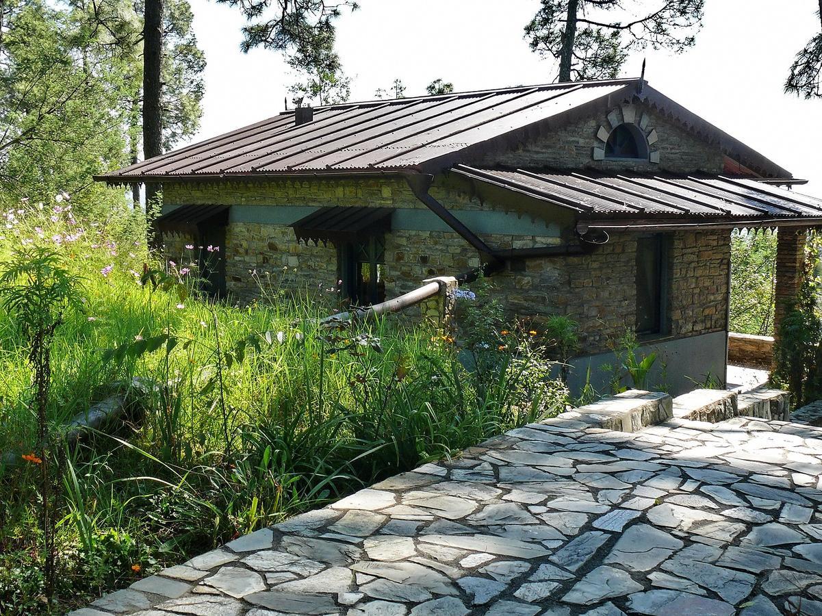 Ayurvaid Kalmatia Hotel Almora Buitenkant foto