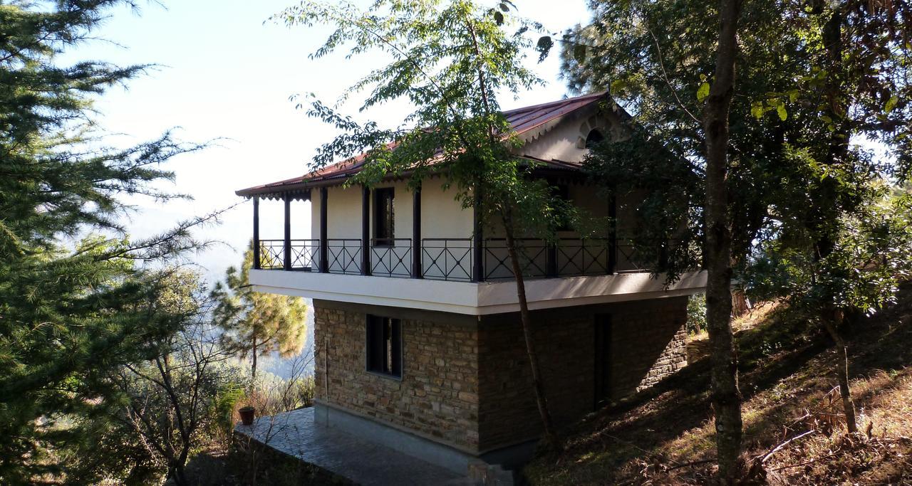 Ayurvaid Kalmatia Hotel Almora Buitenkant foto